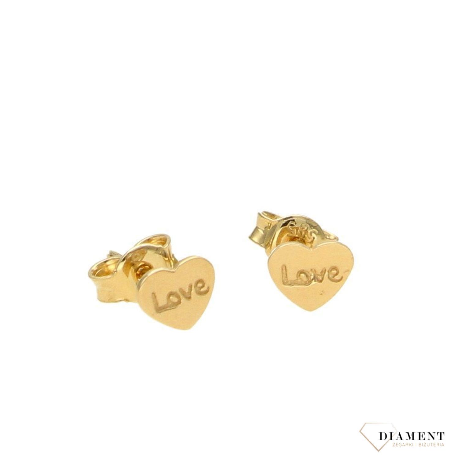 Złote kolczyki 585 blaszki serduszka z napisem 'Love' KL 6262 585.jpg